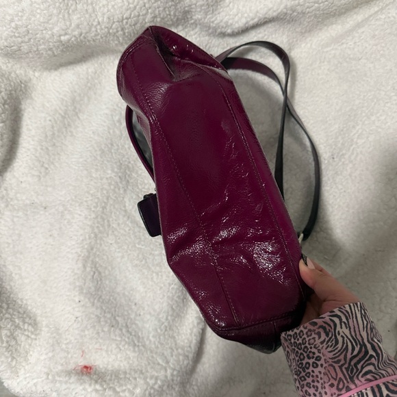 Burgandy coach bag, shoulder bag & crossbody - Picture 4 of 6